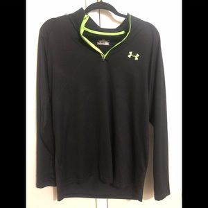 Never worn Under Armour pullover